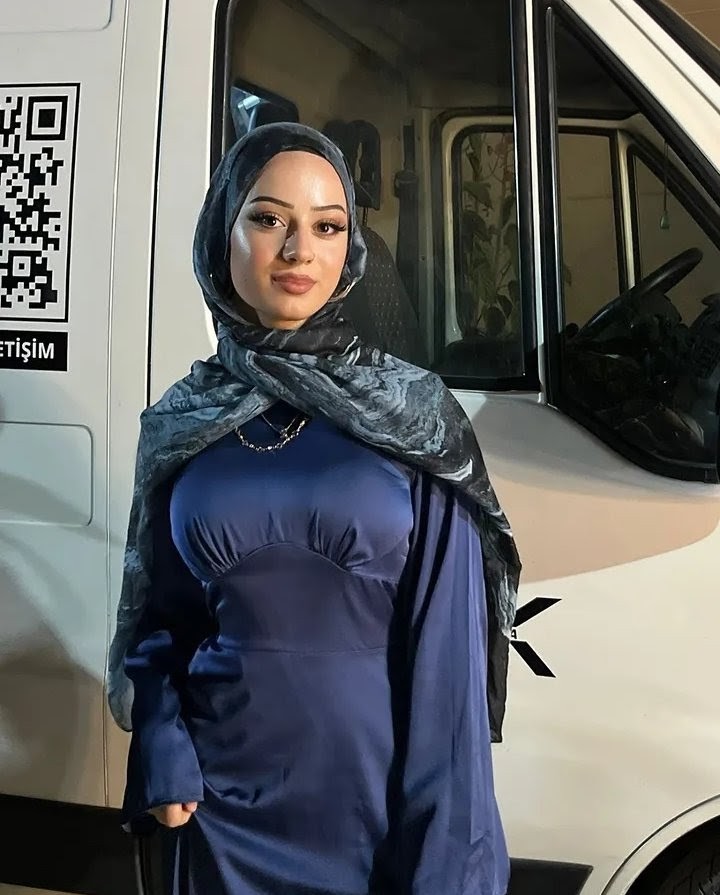 Pınar Güler Yüzlü Bayan Bayan Escort Zuhal