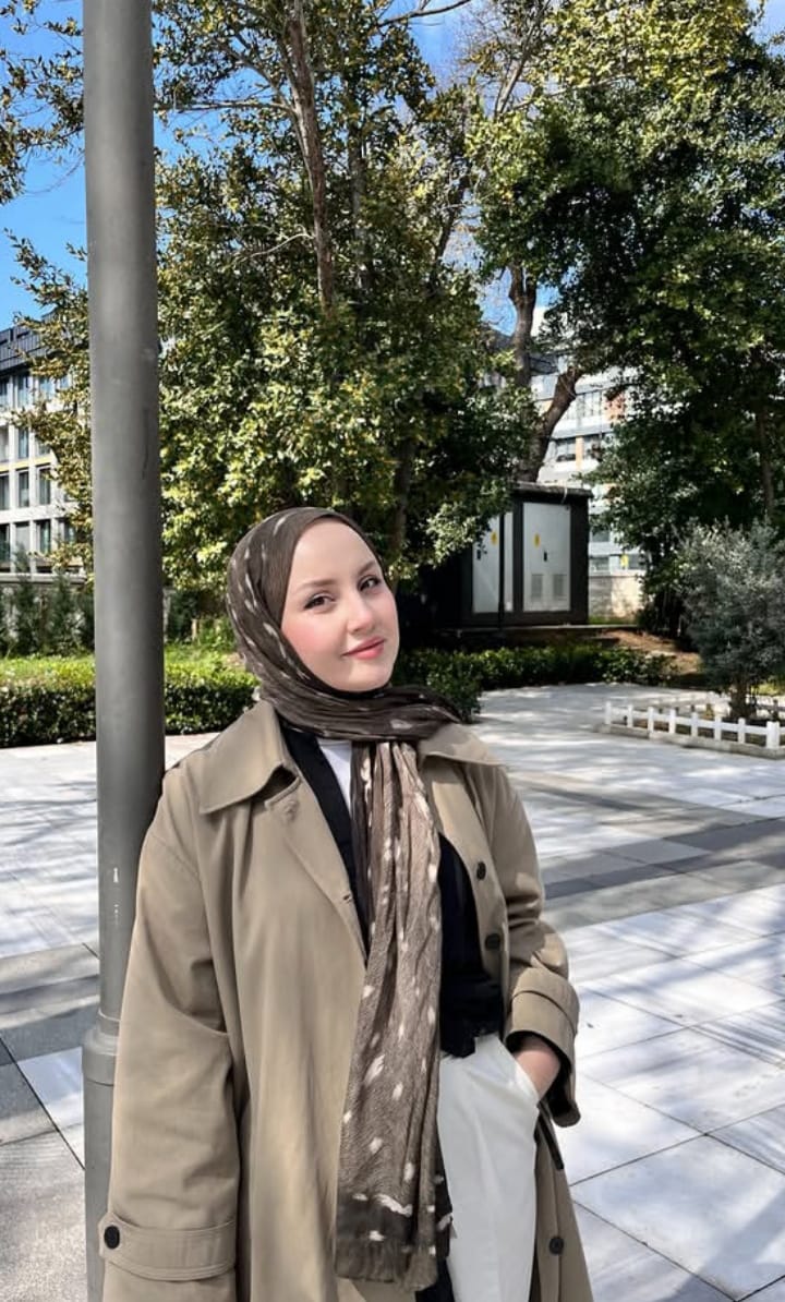 Yangı Zarif Partner Bayan Escort Ekin
